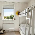 Peaceful Nostalgic With A View Vakantiehuis Ebberup