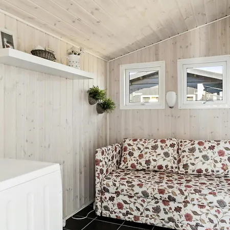 Peaceful Nostalgic With A View Semesterbostad